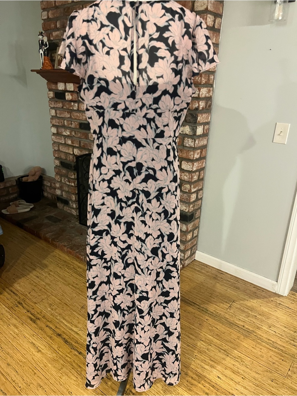 Hutch $198 PTP 22 Navy Maxi Dress with Blush Floral Print - Picture 3 of 7